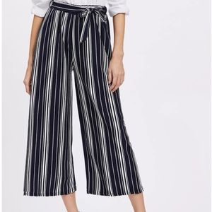 Black Loose striped ankle cut soft tie pants